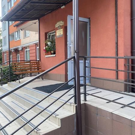 В 2 Минутах Від Метро Чудова Квартира В Новому Домі Kiev Exterior foto